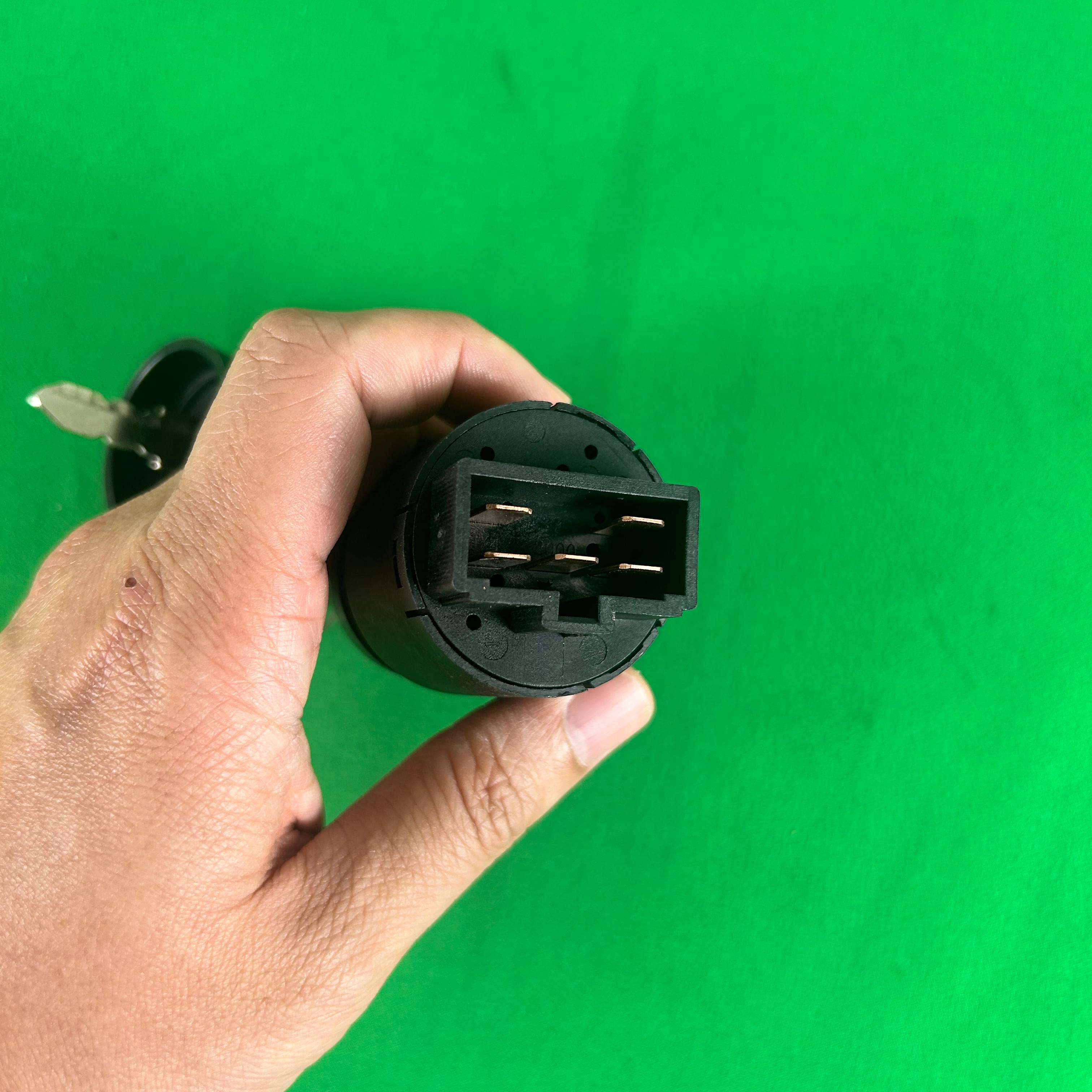 Ignition Switch for AGT-H12 | DHKG-H12