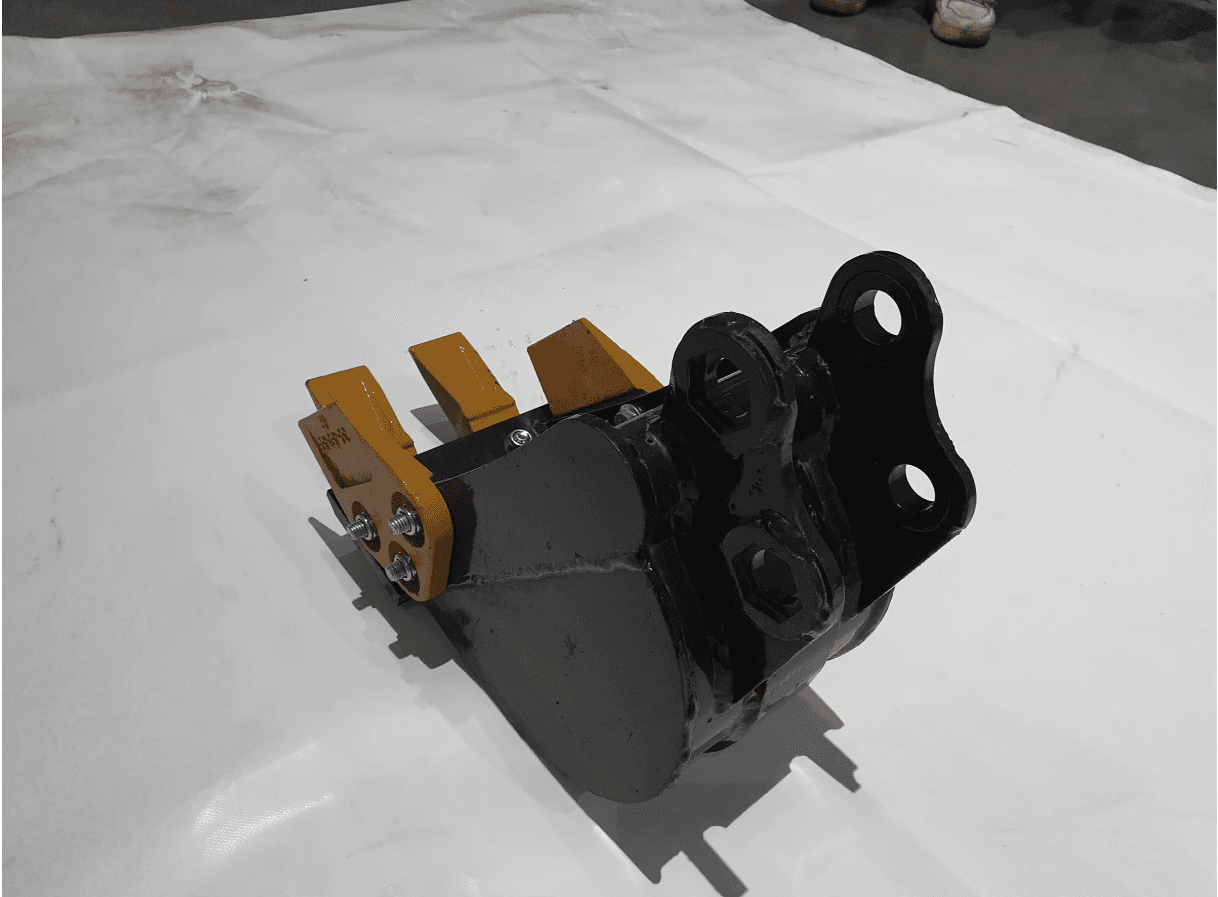 10" Bucket with teeth | AGT-12EX-WD10