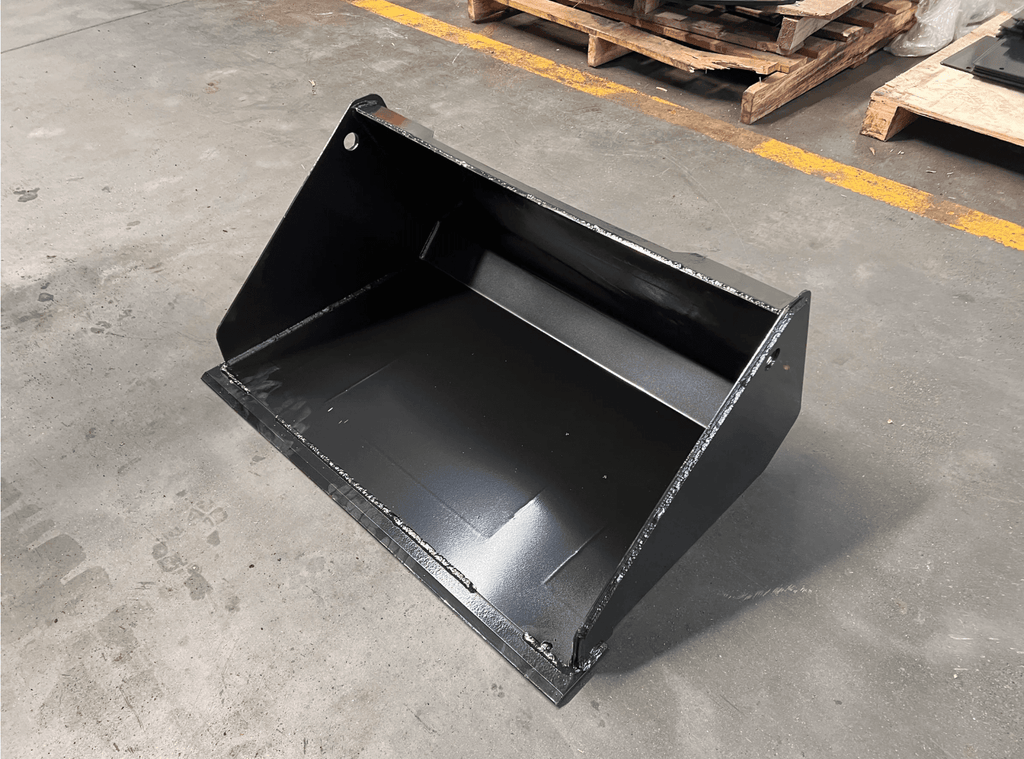 Standard Duty Skid Steer Bucket | AGT-M-BK45