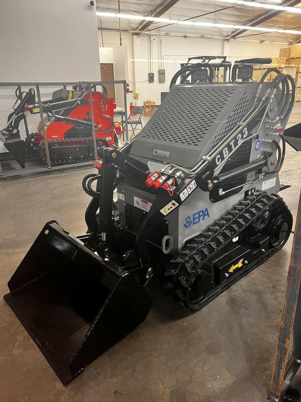1 Ton, Mini Stand On Skid Loading Mini Crawler | CBT23